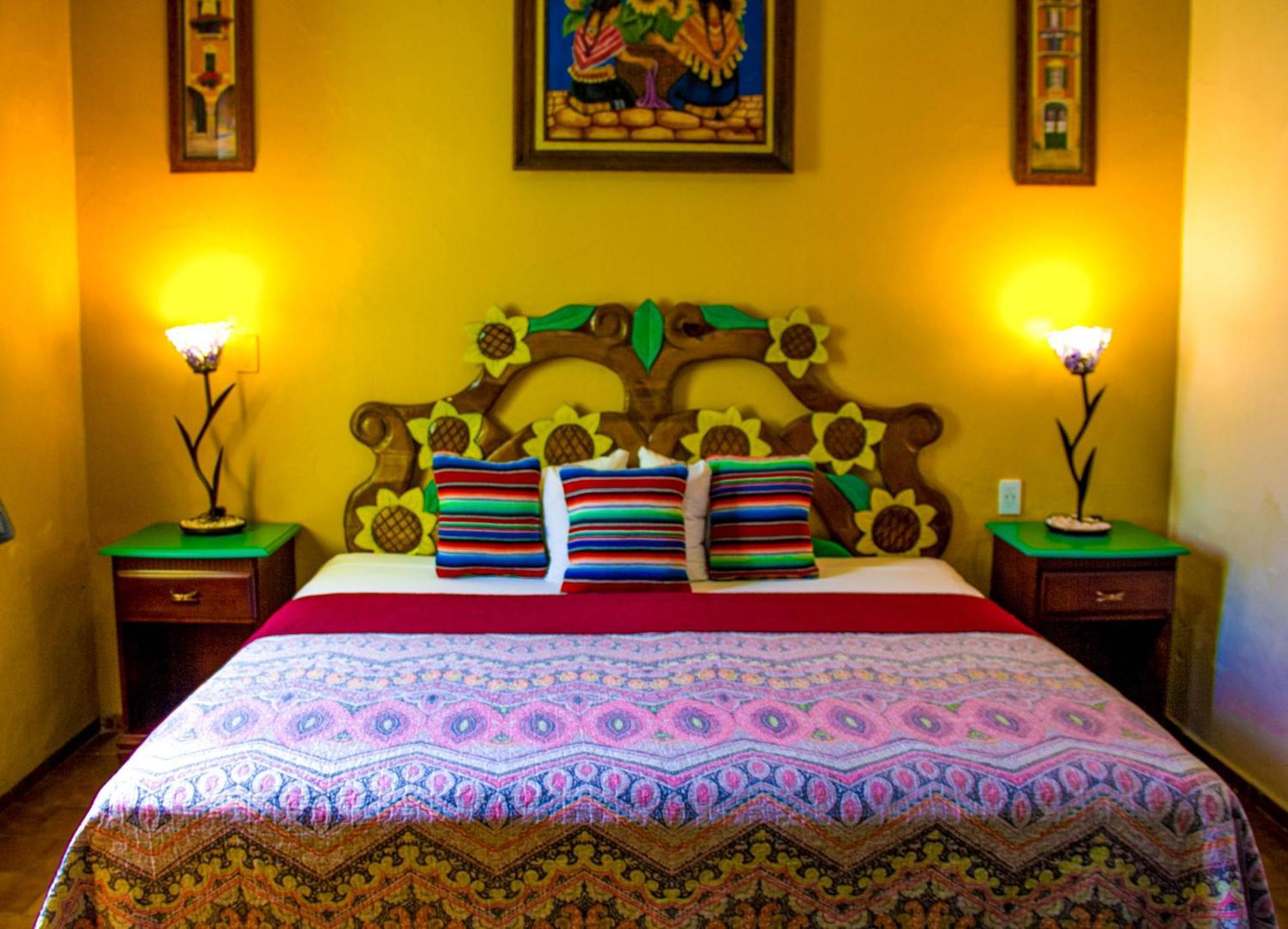 Posada Las Margaritas Tlaquepaque Екстер'єр фото