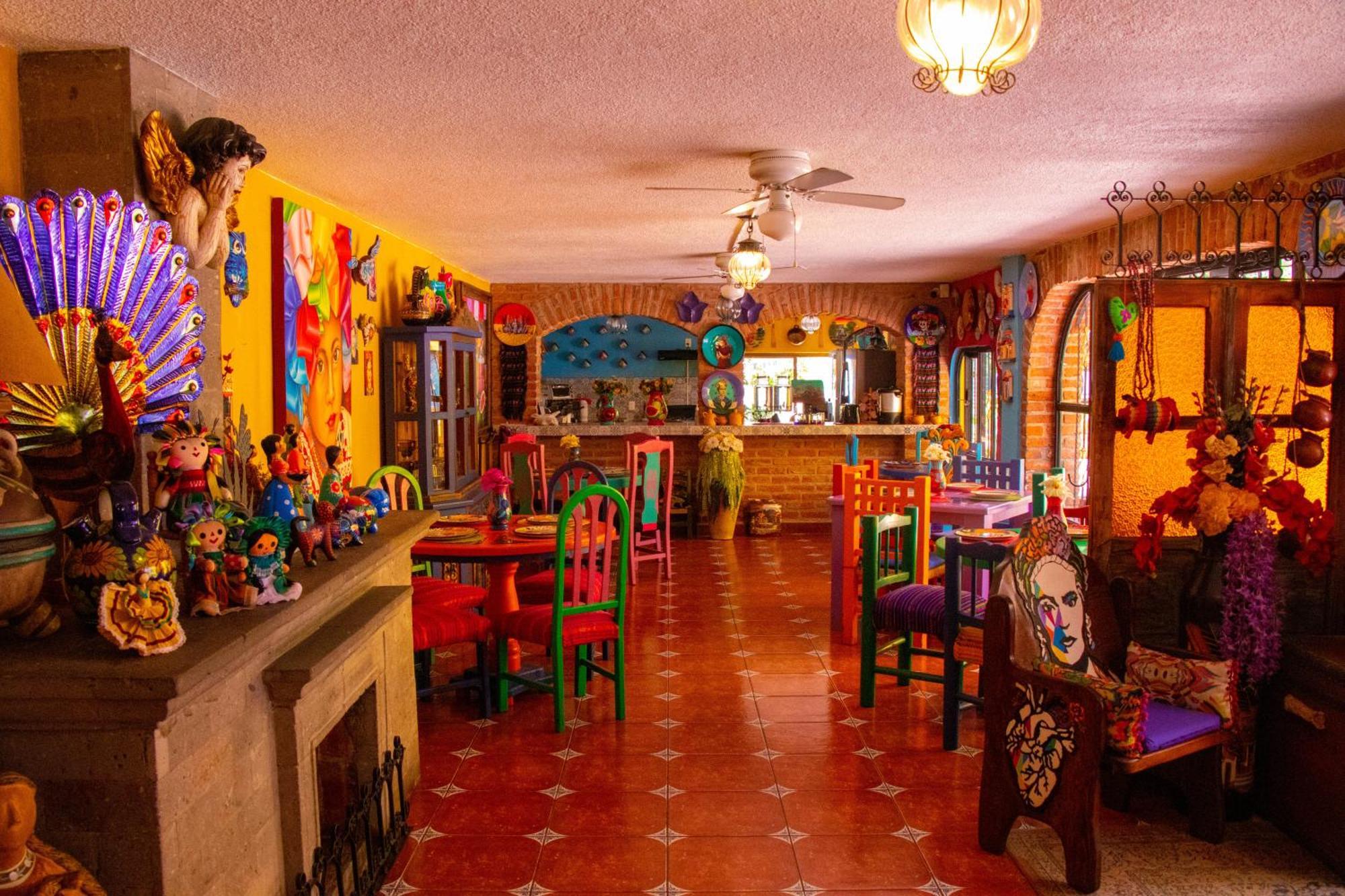 Posada Las Margaritas Tlaquepaque Екстер'єр фото