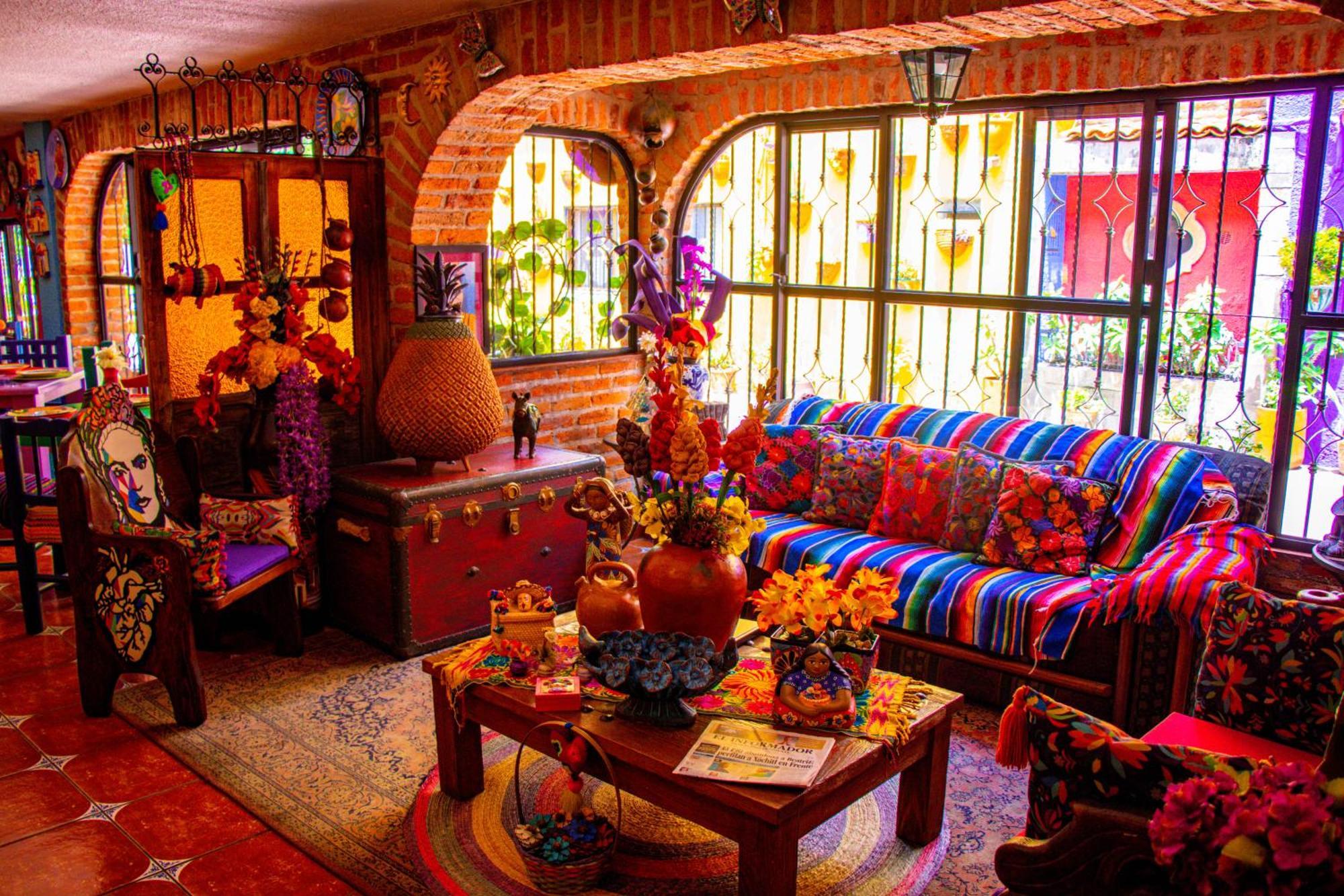 Posada Las Margaritas Tlaquepaque Екстер'єр фото