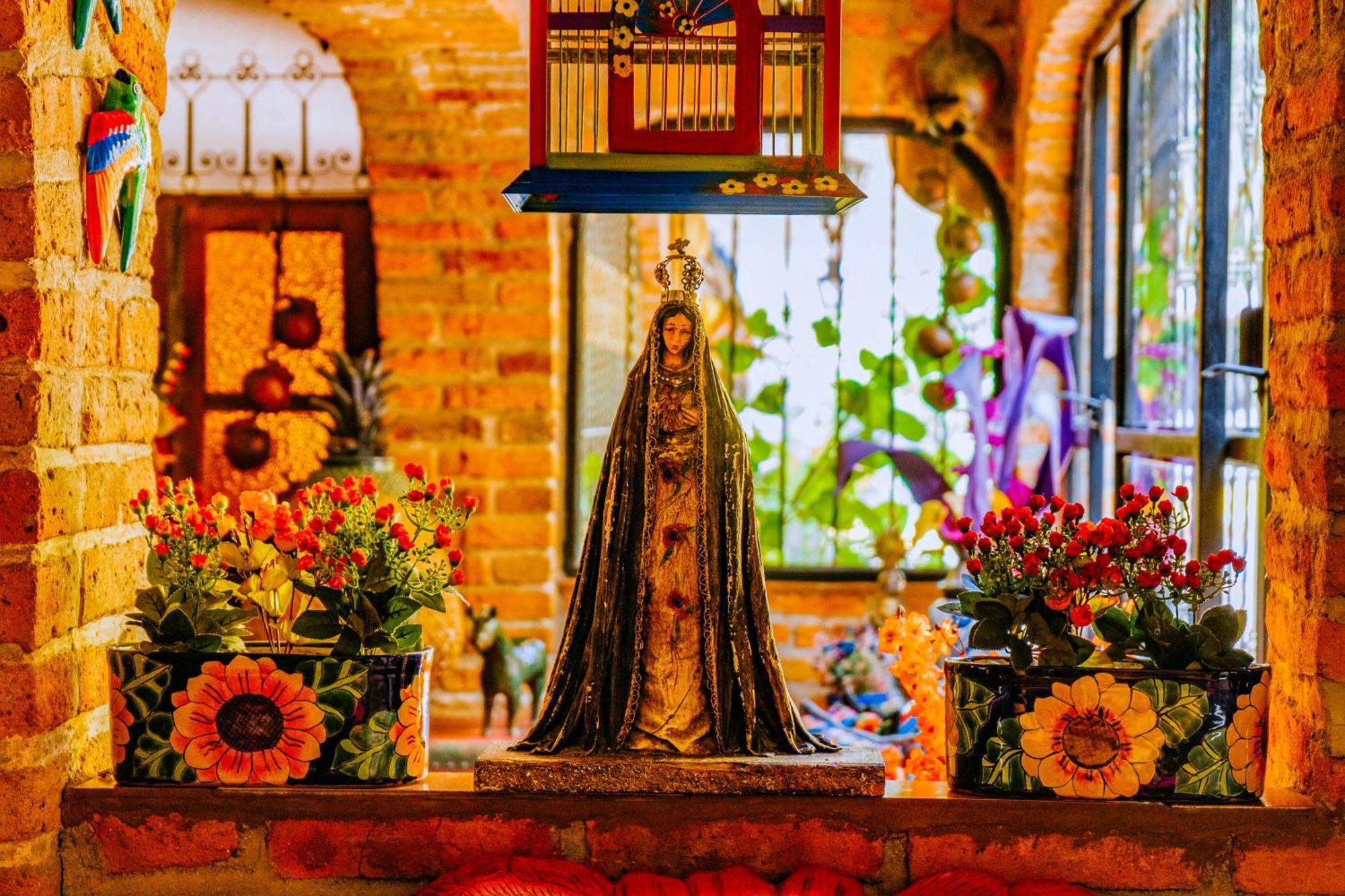 Posada Las Margaritas Tlaquepaque Екстер'єр фото